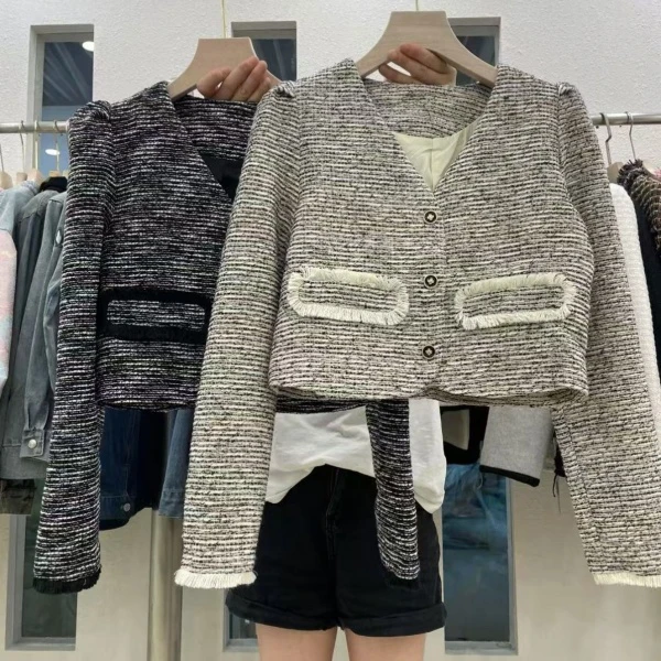 秋冬上新~时尚简约韩范小香风设计款外套 S2622