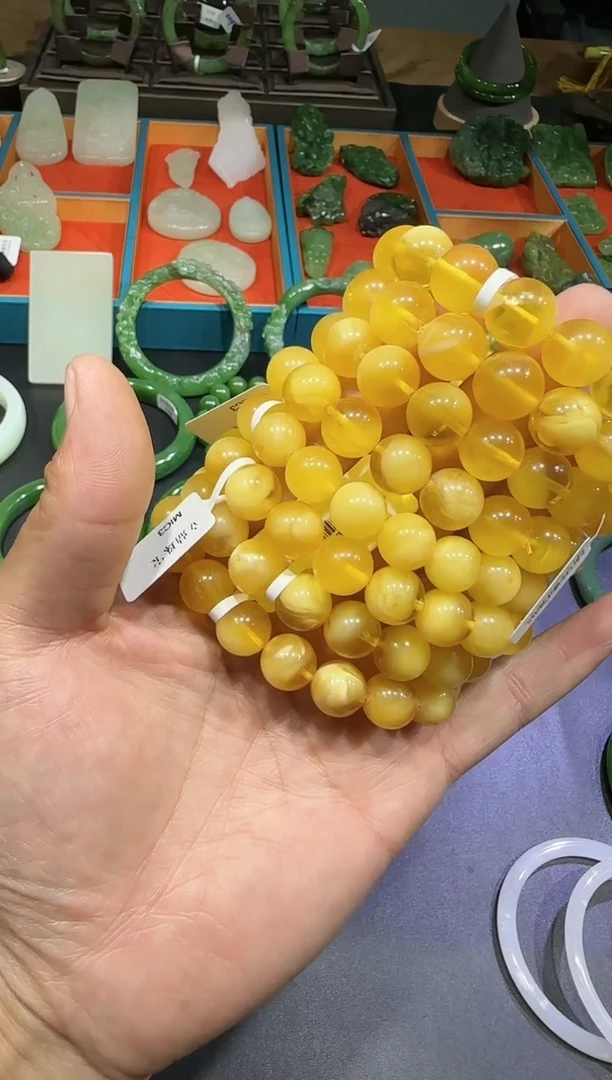 【闪购商品】琥珀手链未镶嵌多样性发拍一发一12MM