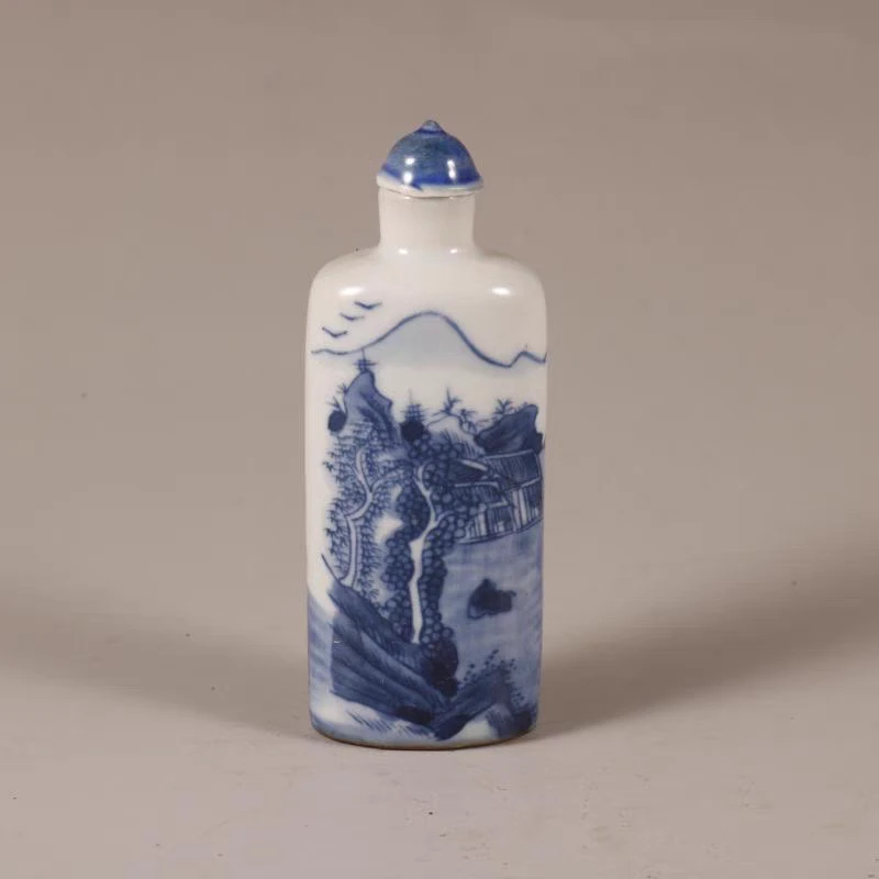 陶瓷鼻壶青花小壶