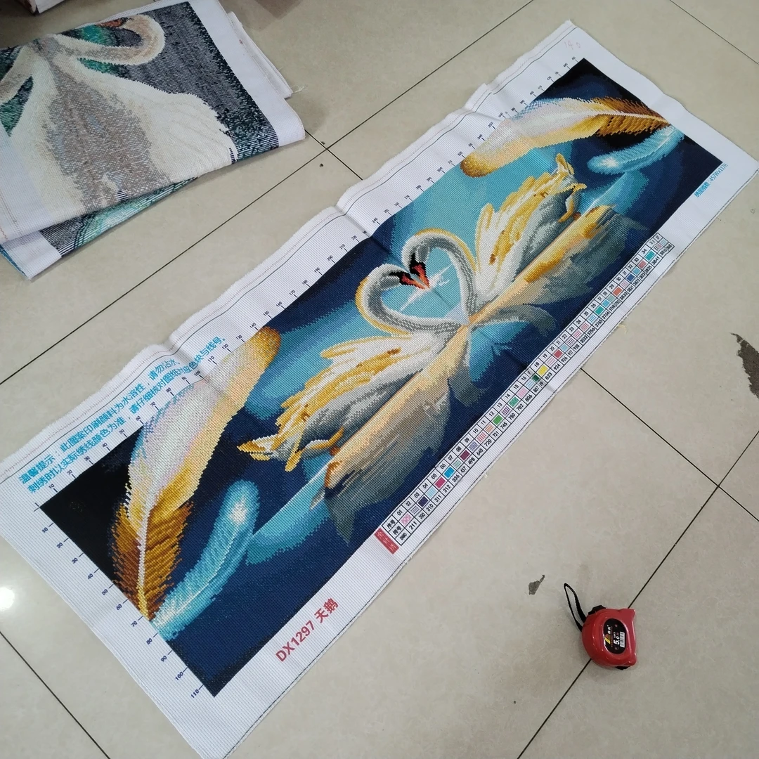 纯手工绣好的十字绣成品天鹅湖之恋心心相印的天鹅客厅餐厅卧室画