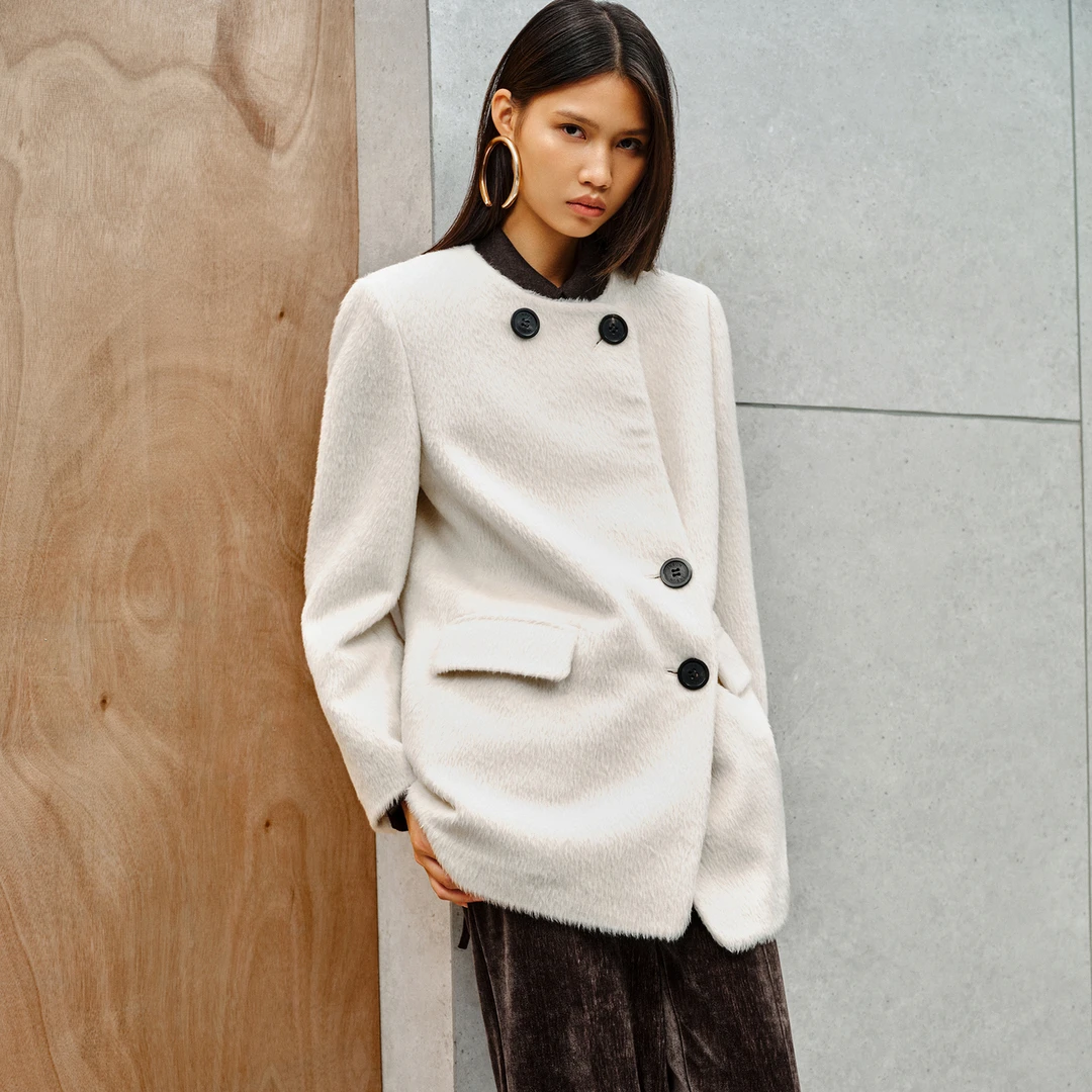 INSUN恩裳冬季多领型毛呢外外套9C33580070