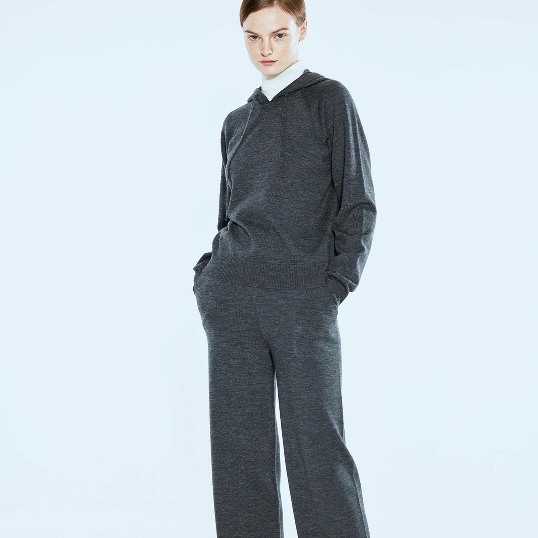 COVERINS冬季天丝羊毛V领针织开衫CC34506640