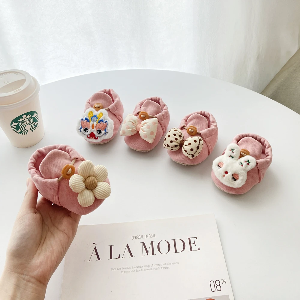 粉色婴儿鞋女童小月龄婴幼儿宝宝防滑学步鞋可调节可爱鞋子春夏款