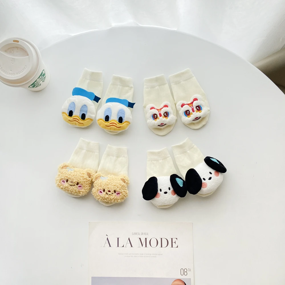 奶白色婴儿袜子春秋款男女童小月龄婴幼儿宝宝防滑中筒袜可爱超萌