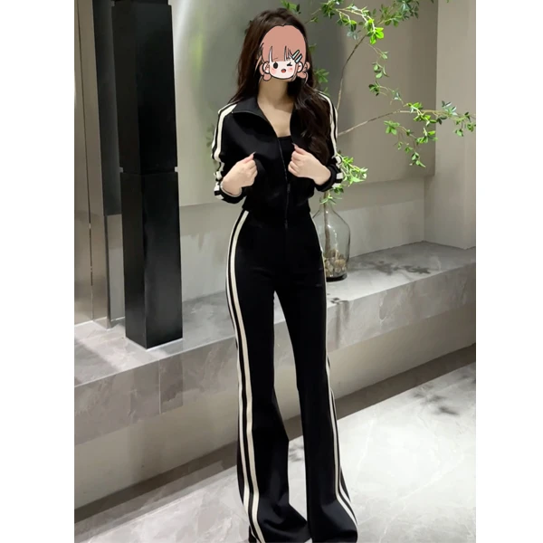 韩版套装女长袖秋冬新款休闲运动套装条纹拼接时尚显瘦拉链两件套