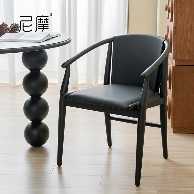 尼摩新款设计师实木茶椅中古风胡桃木主人椅轻奢靠背椅扶手餐桌