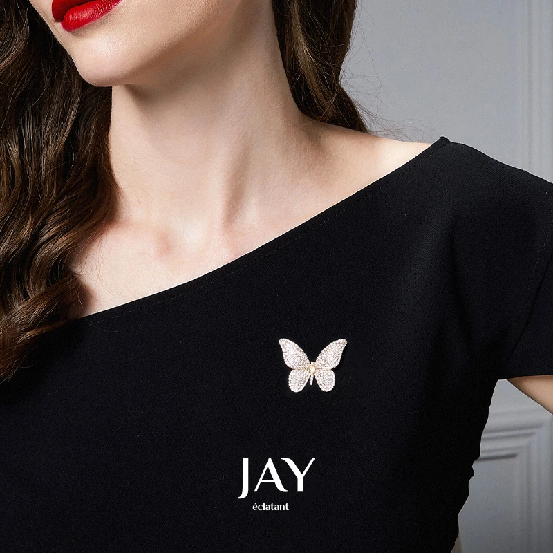 Jay 合金合成锆石胸针 2023新款蝴蝶胸针女轻奢气质胸花西装配饰