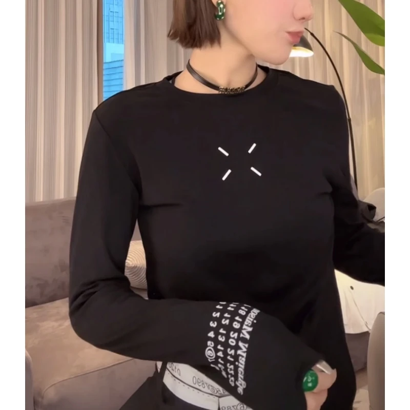 欧货减龄内衬打底衫女2023秋冬新款圆领时尚立体数字黑色打底衫