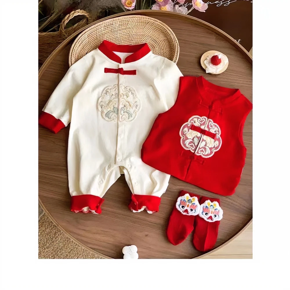 婴儿春秋款新中式女宝宝外穿秋装超萌百天婴幼包屁衣爬服满月哈衣