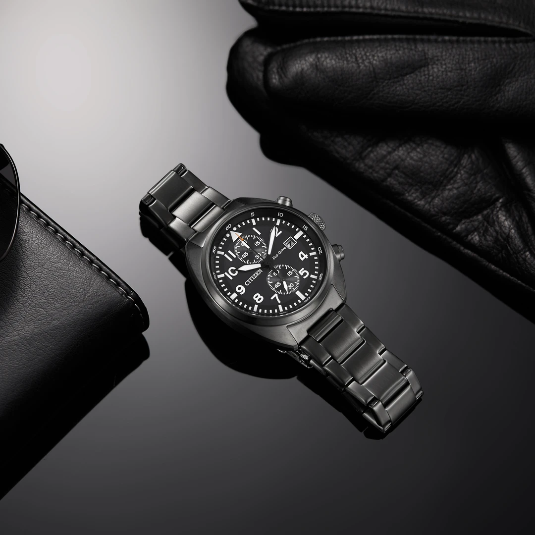 Citizen/西铁城光动能黑盘黑带防水时尚运动多功能男表CA7047-86E