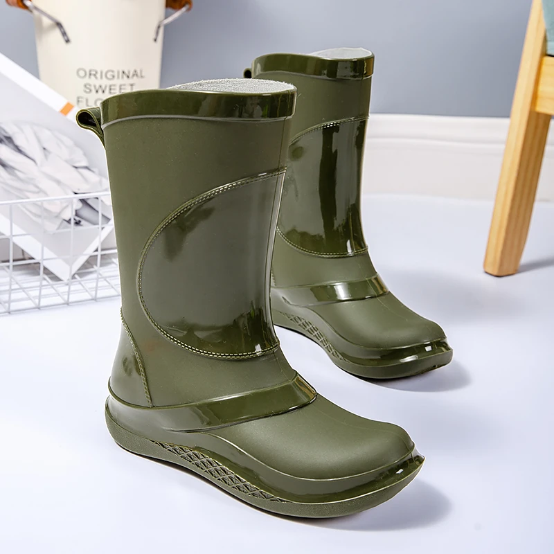 新款雨鞋女款外穿厨房时尚中筒雨靴防滑防水耐磨软底水鞋成人胶鞋