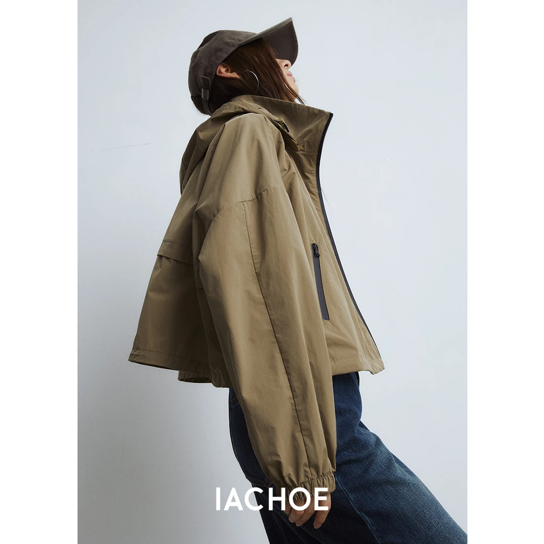 IACHOE短款户外连帽休闲外套3561507001