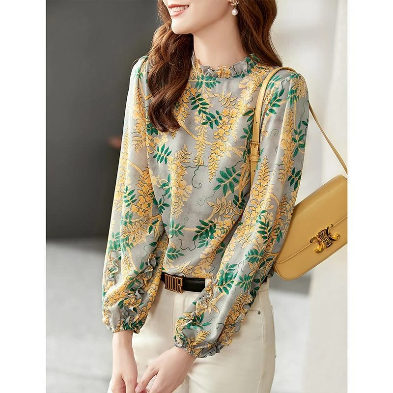 9325春秋新款洋气碎花雪纺衫女小衫设计感荷叶边上衣木耳边打底衫