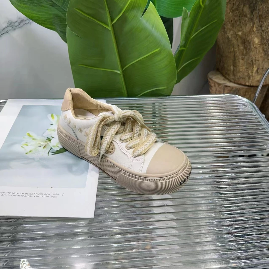 新款春夏季平底高级感老爹鞋小白鞋运动舒适休闲鞋D607