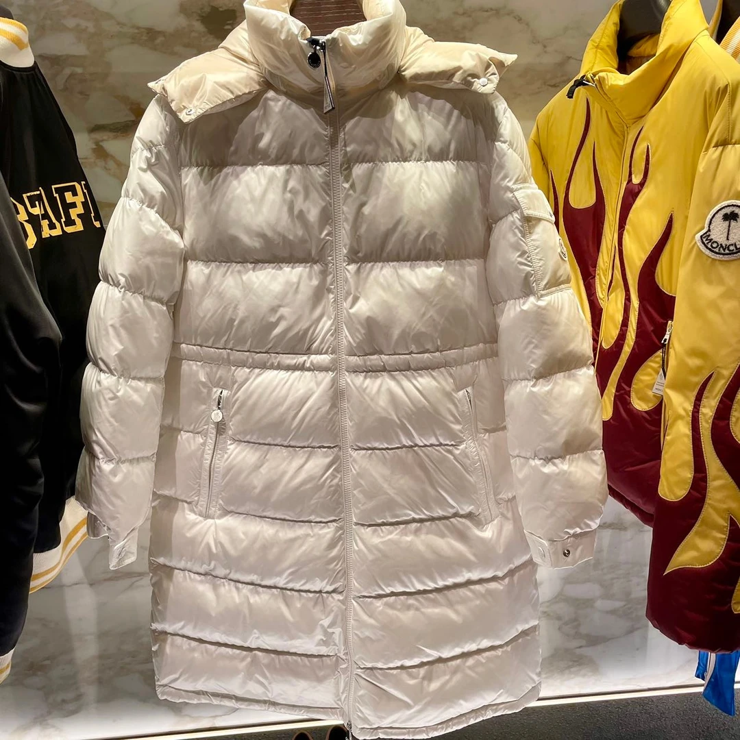 全新未使用 MONCLER 盟可睐蒙口/GG//女士白色保暖羽绒服MEILLON