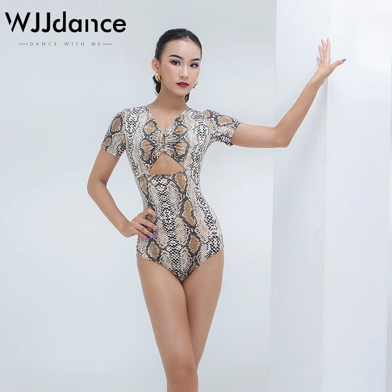WJJdance拉丁舞连体上衣女2025新款三角镂空短袖国标练功服舞衣