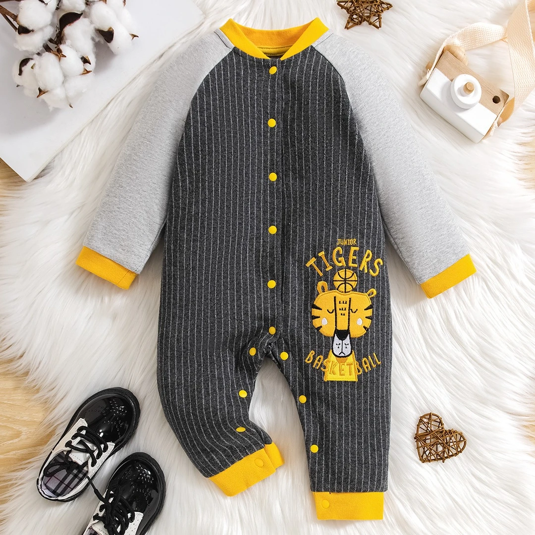 马丁绒刺绣狮子连体服