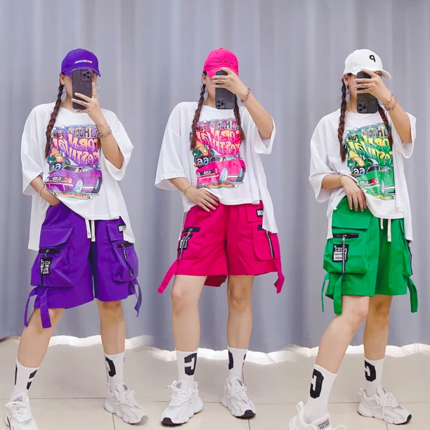 涂鸦宽松版T恤短裤套装