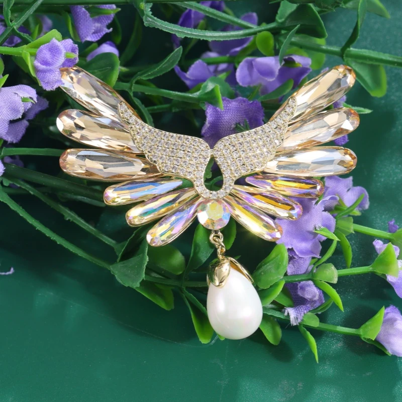 铜锆石胸针 轻奢时尚精致重工奢华设计师款胸针胸花6358