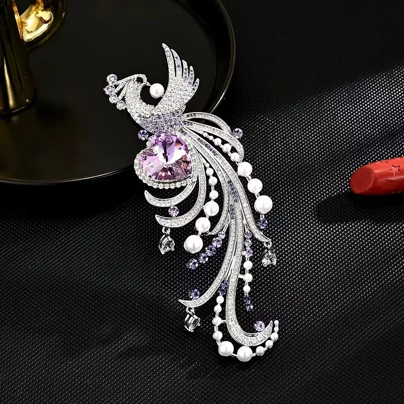 铜合金锆石胸针 H高级感胸针胸花饰品   5090