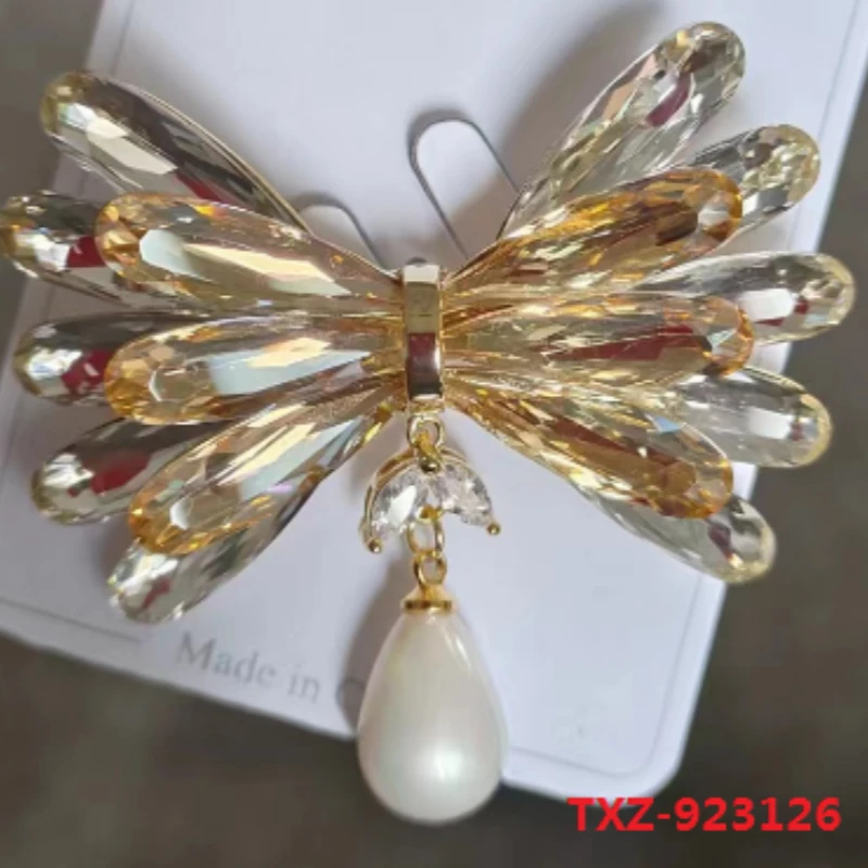 铜锆石胸针 高级感胸针胸花饰品   7323