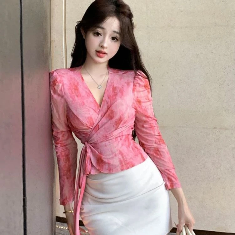 2025春秋设计感小众网纱交叉绑带上衣纯欲性感修身v领长袖衬衫女