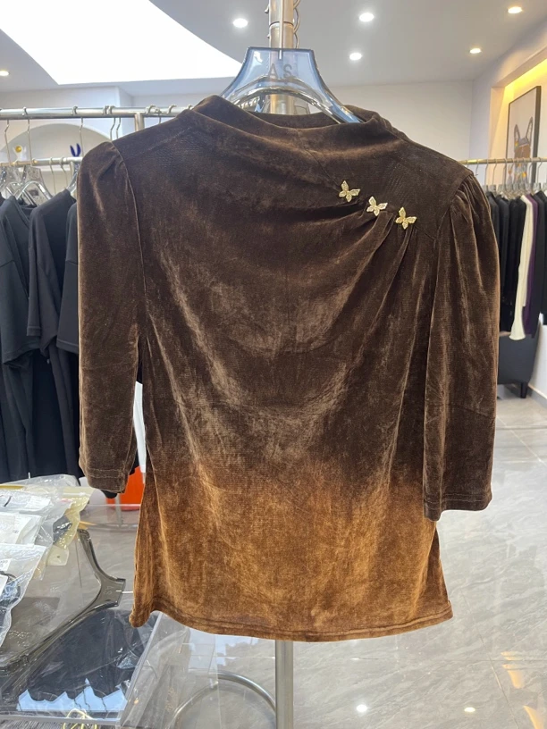 丝绒蝴蝶半袖上衣，淑女气质款