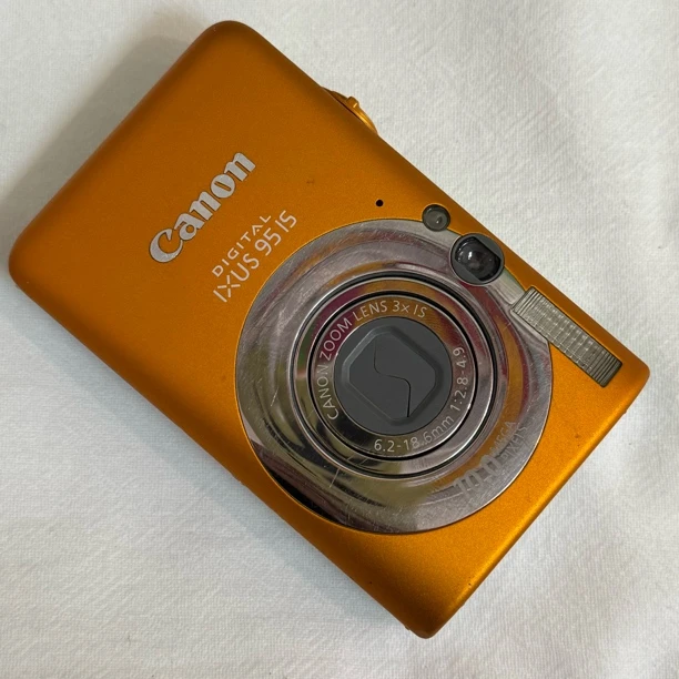 95新 Canon/佳能 IXUS95 橙色 1000万像素 3倍变焦 ccd数码相机
