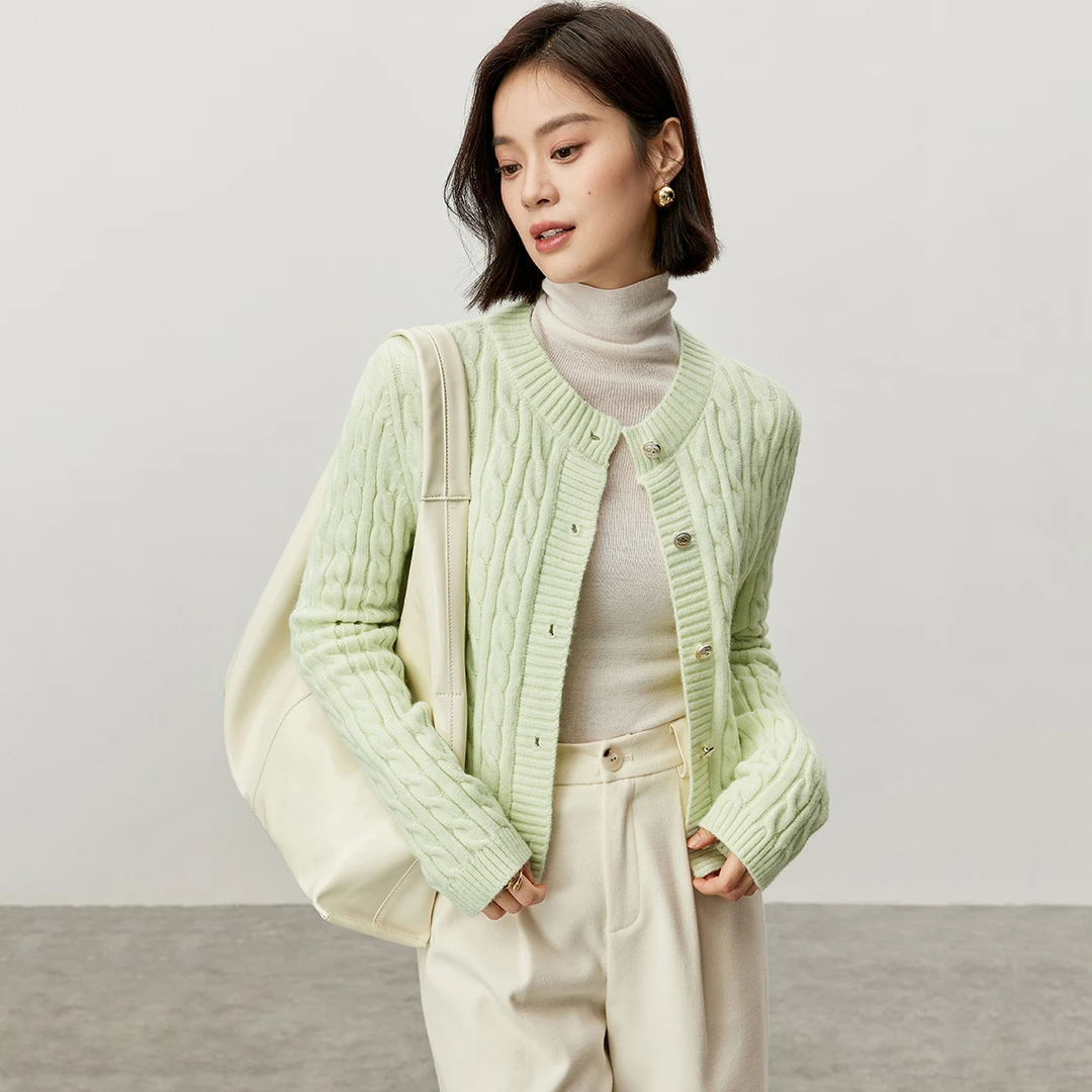 尚都比拉新款2025品质女装外套毛衣女56953