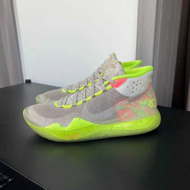 42.5码 Kd12 绿 不带原盒