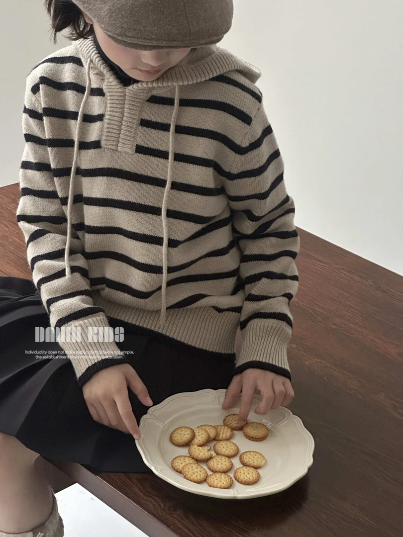 【嗒囜】女童慵懒风条纹连帽针织衫儿童秋冬季百搭宽松套头打底毛衣