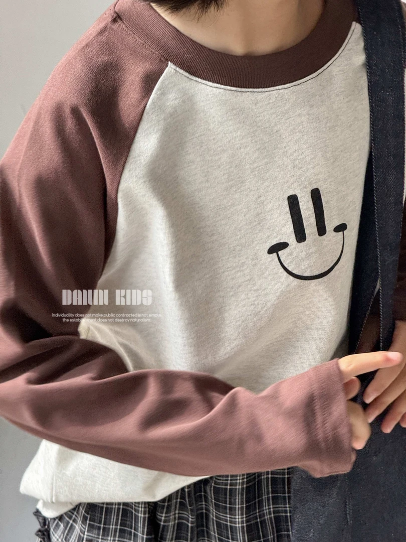 【嗒囜】男女童春季韩版插肩袖套头长袖T恤儿童宽松笑脸印花上衣