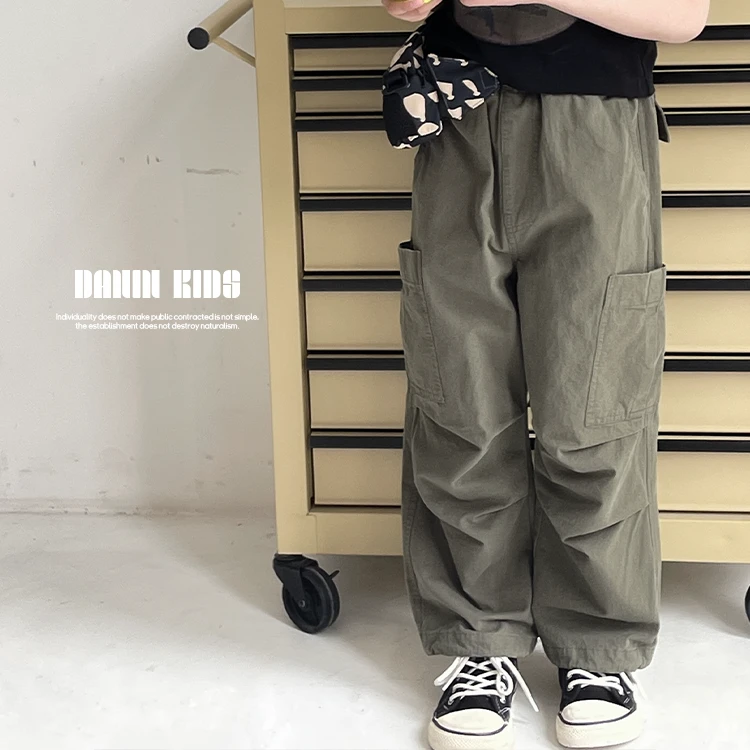 【嗒囜】241360男女童春季时尚阔腿工装裤儿童韩版宽松多口袋直筒裤