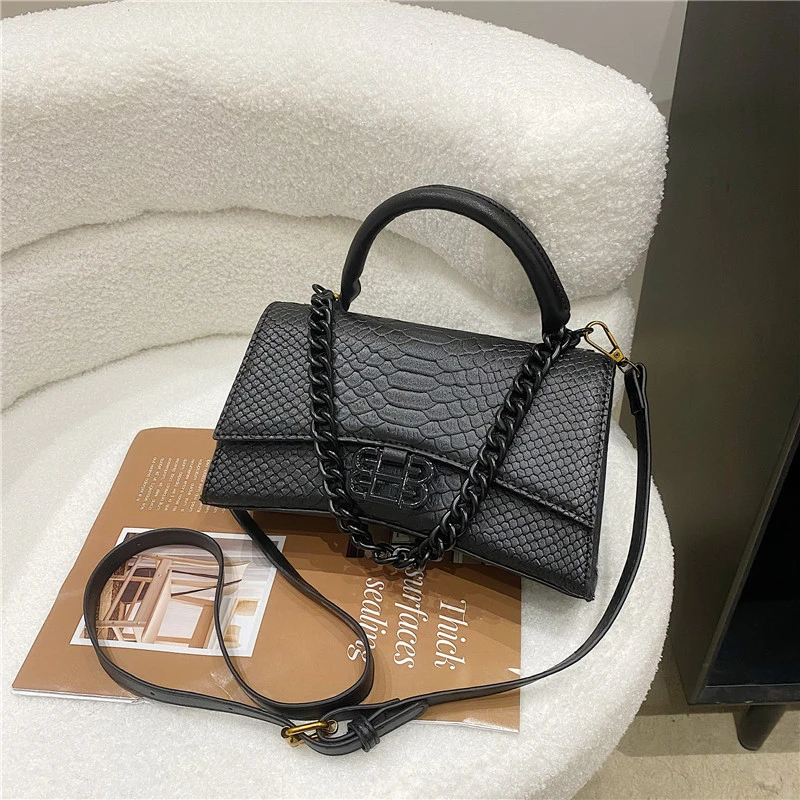 【宠粉专属】轻奢高级质感手提小方包女士时尚大气百搭单肩斜挎包包