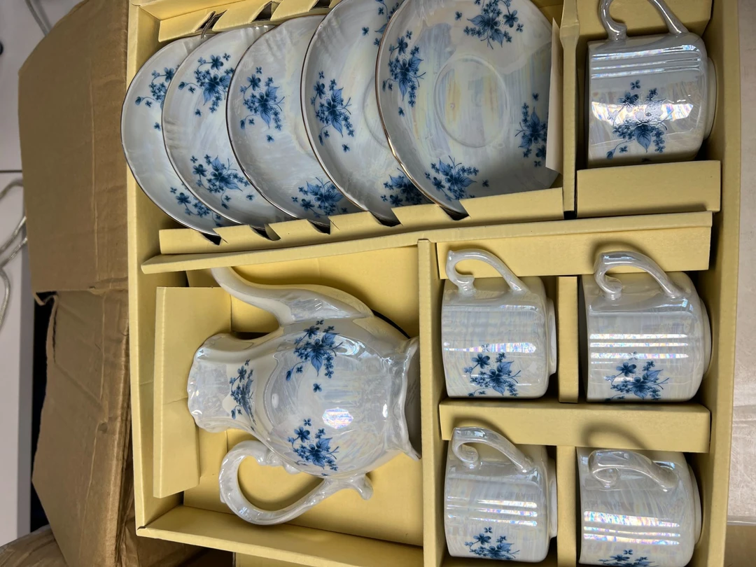 欧骨瓷贝釉复古杯碟