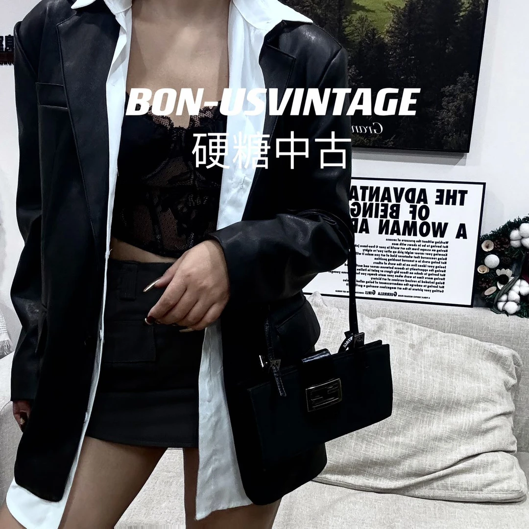 95新 FENDI/芬迪 614180/腋下