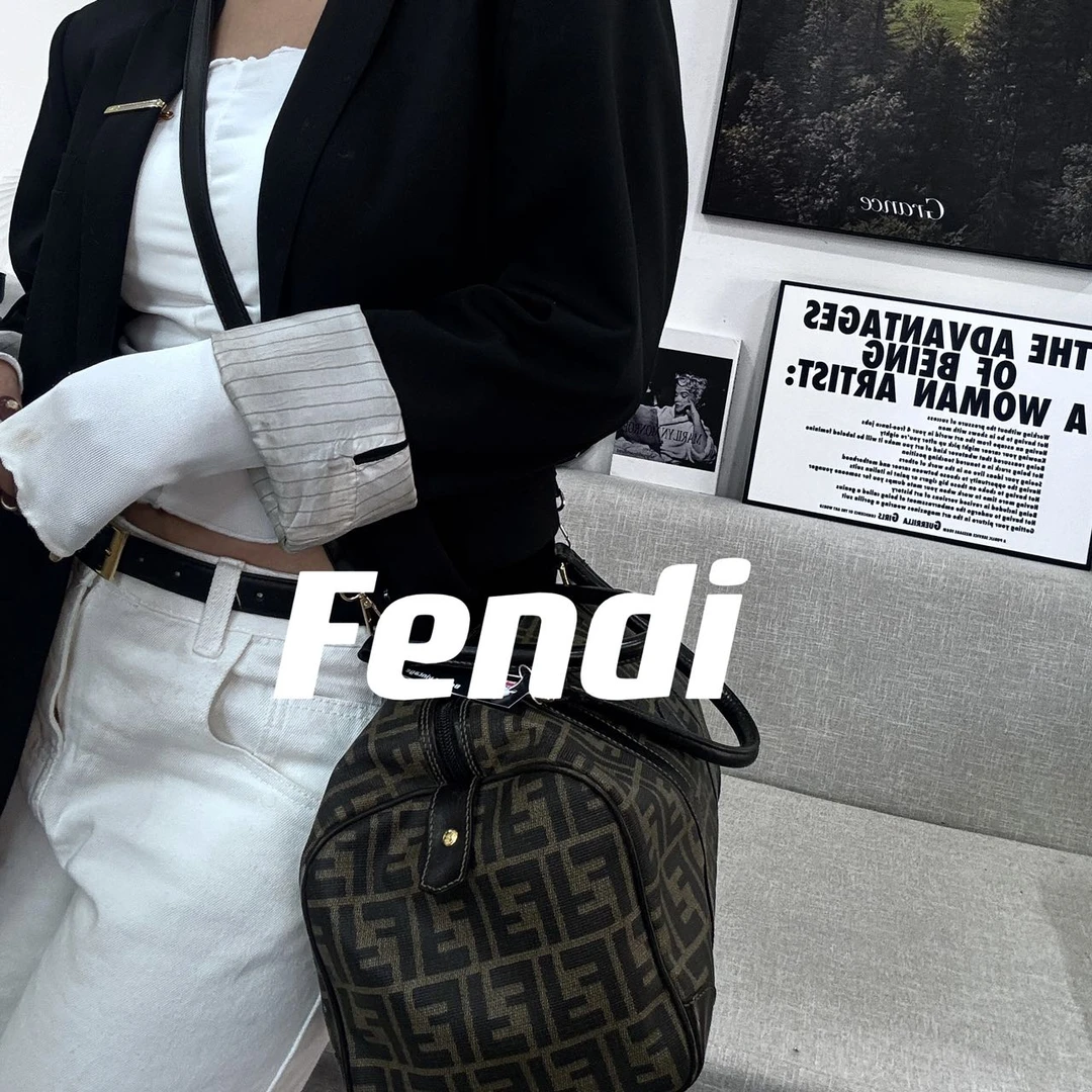 95新 FENDI/芬迪 /613941/芬迪老花枕头35