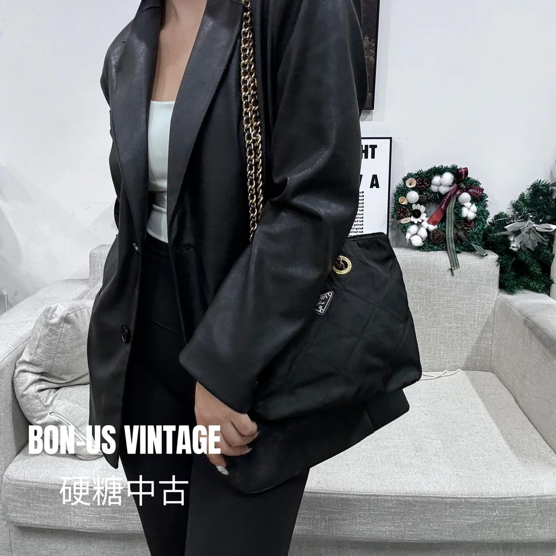 95新 Prada/普拉达 8612654/降落伞小号