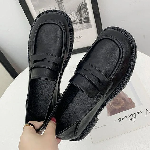 F-1女鞋 软皮软底乐福鞋平底一脚蹬百搭英伦风小皮鞋