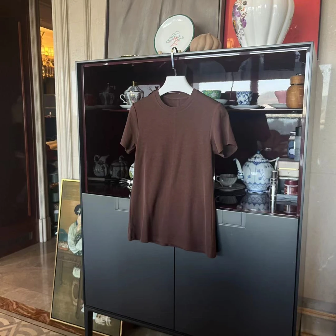 漫颜刘锦棉咖色T恤2023秋冬新品圆领短袖套头纯色休闲打底上衣