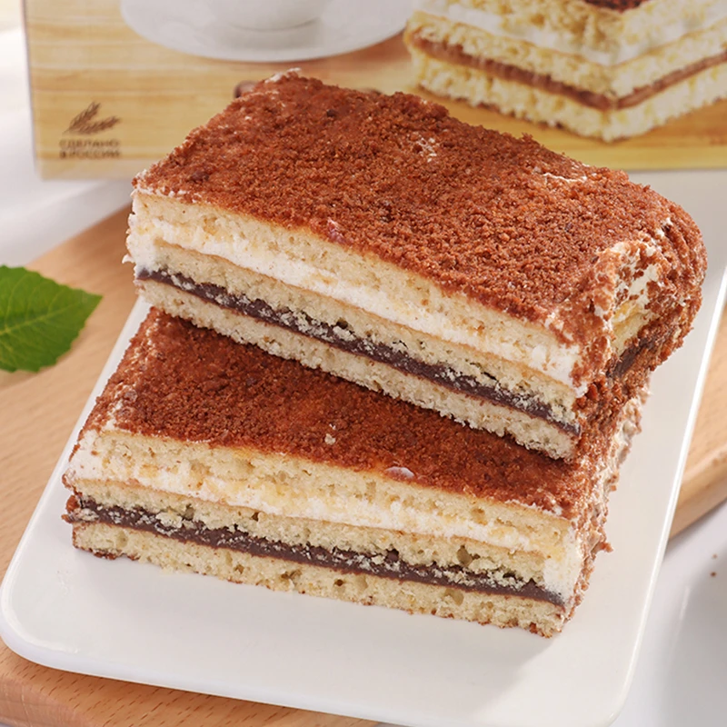 俄罗斯进口巧力莲牌香草巧克力蓝莓开心果覆盆子味提拉米苏蛋糕