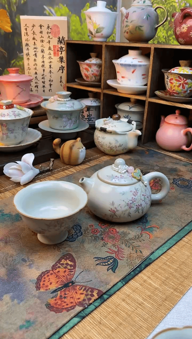 【闪购商品】桃花西施壶+高脚杯1