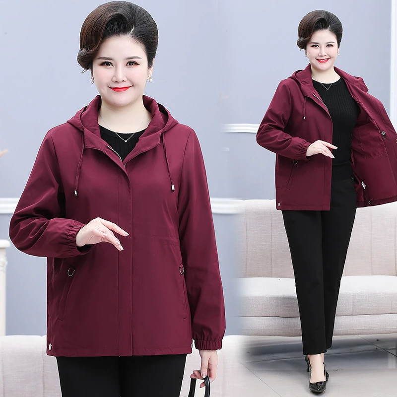 120斤-230斤特大码妈妈装休闲宽松连帽夹克外套中老年女风衣洋气