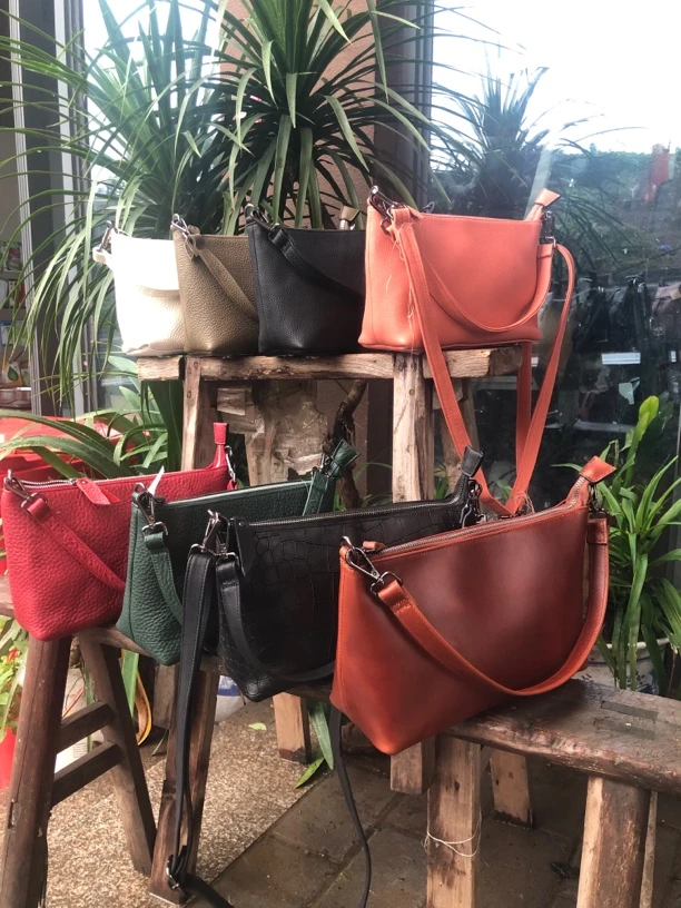 俏琦纳小品牌时尚休闲百搭女士牛皮单肩斜跨包潮流真皮高品质简约