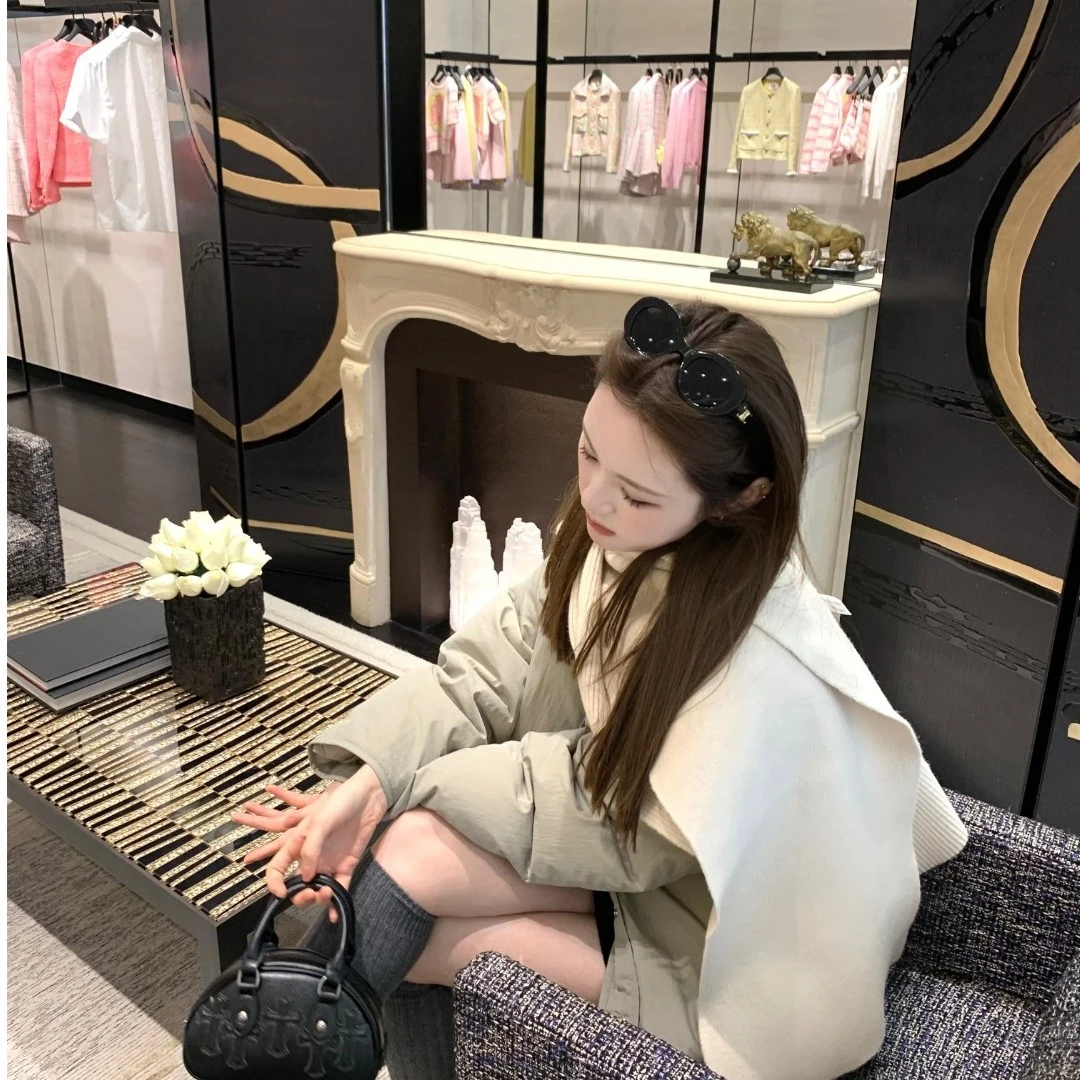 aaaaxbbb 贝克威尔茶台 三色时髦大披肩保暖百搭高级感围巾•年终•