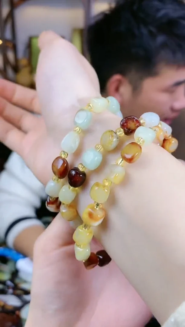 【闪购商品】和田玉挂件未镶嵌11多样性发货 拍一个 发一个