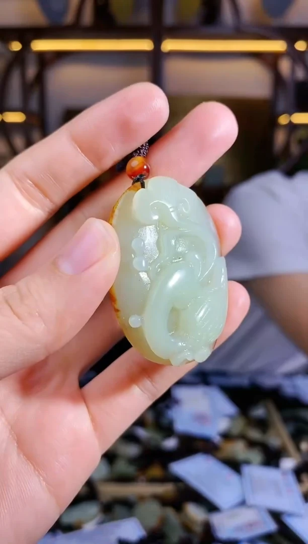 【闪购商品】和田玉颈饰未镶嵌1