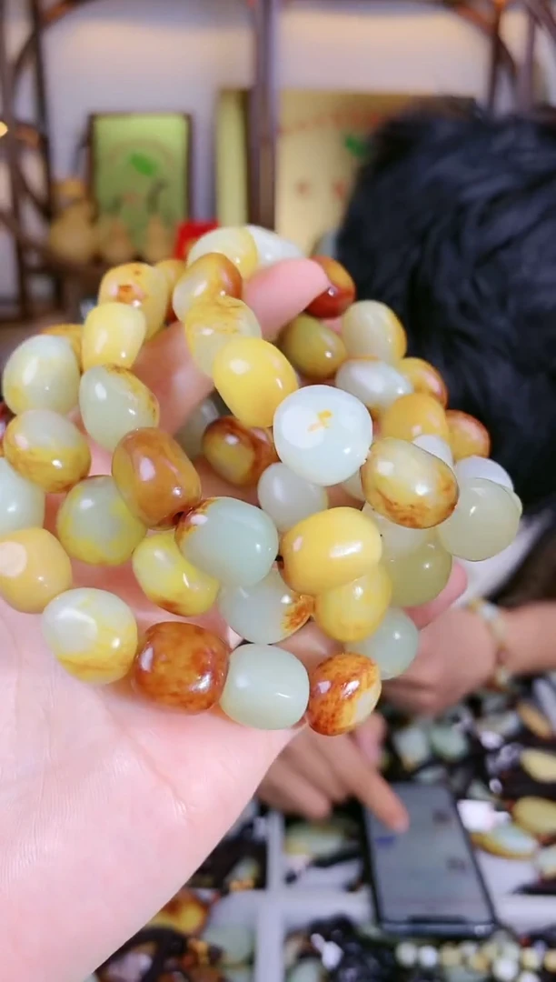 【闪购商品】和田玉挂件未镶嵌11多样性发货 拍一个 发一个