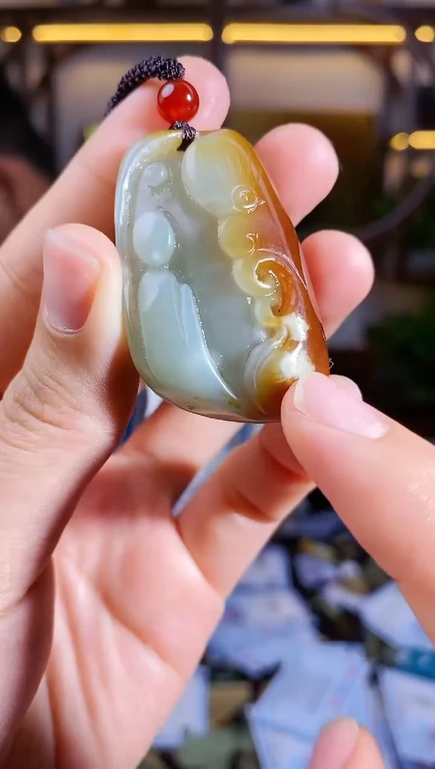 【闪购商品】和田玉颈饰未镶嵌1