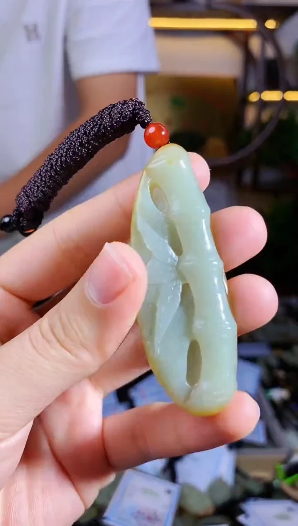 【闪购商品】和田玉颈饰未镶嵌1